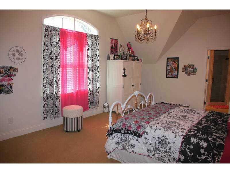 2145 Maddox Rd E, Buford, GA 30519 photo 18