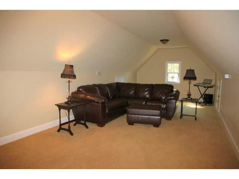 2145 Maddox Rd E, Buford, GA 30519 photo 17