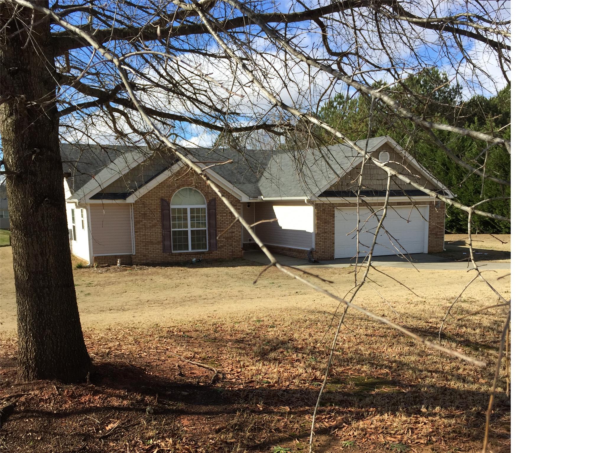 1012 Bowman Way, Winder, GA 30680 photo 1