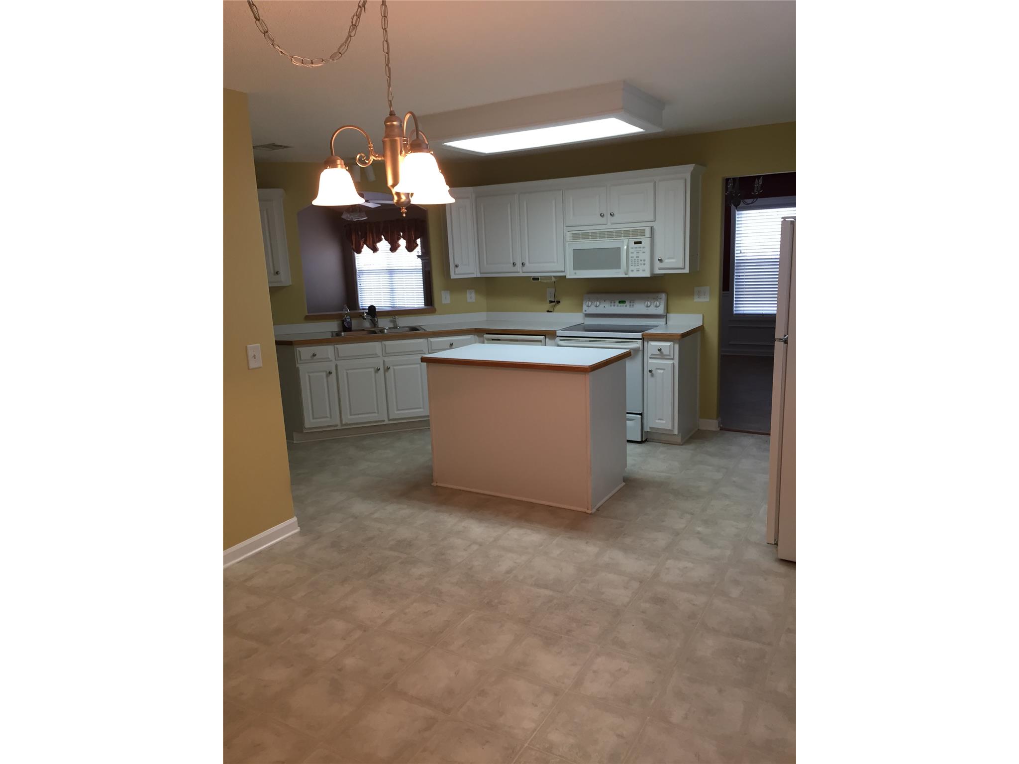 1012 Bowman Way, Winder, GA 30680 photo 17