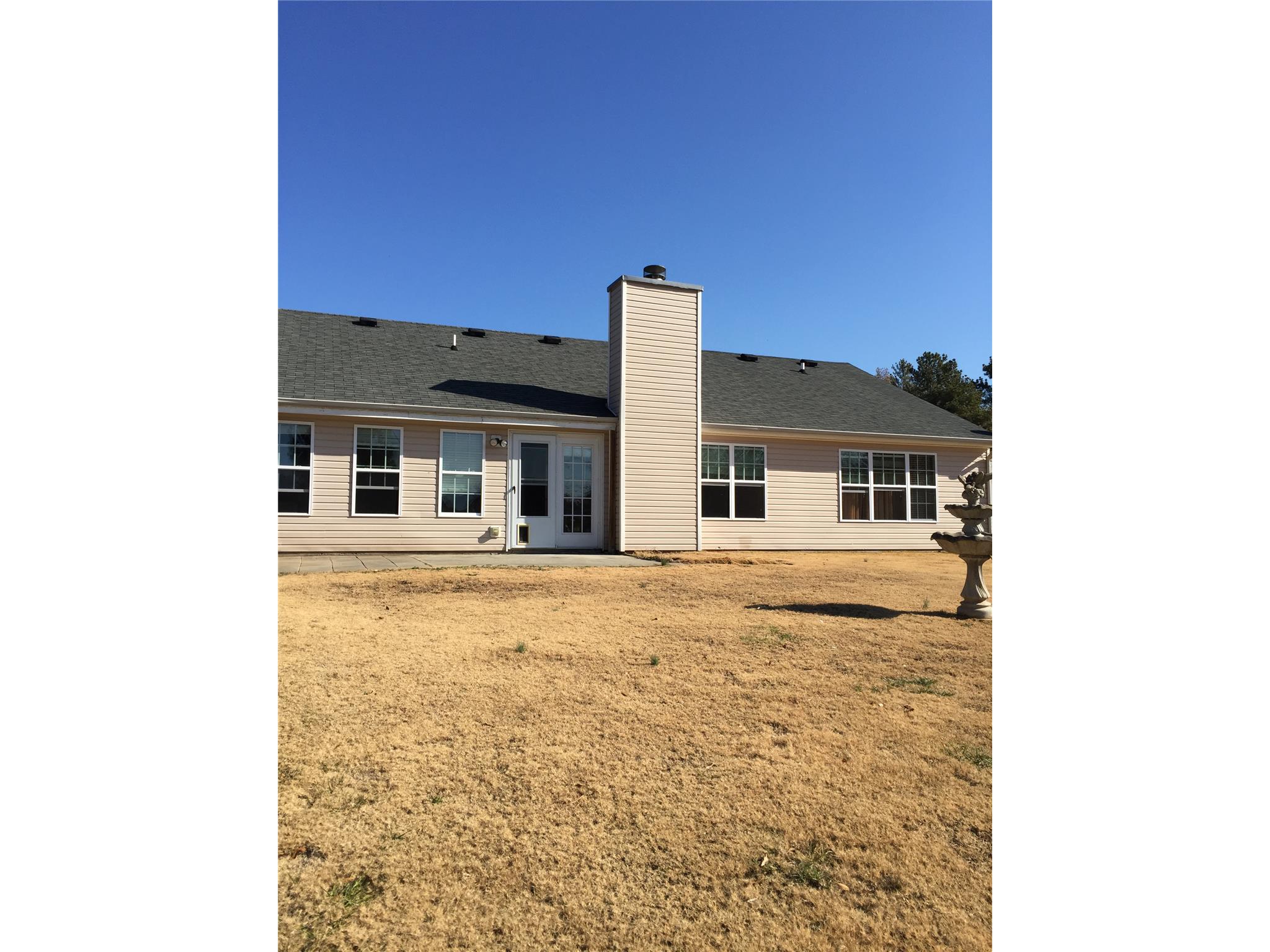 1012 Bowman Way, Winder, GA 30680 photo 3
