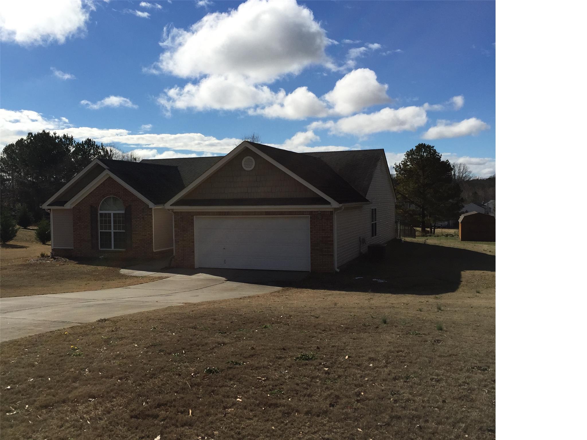 1012 Bowman Way, Winder, GA 30680 photo 2