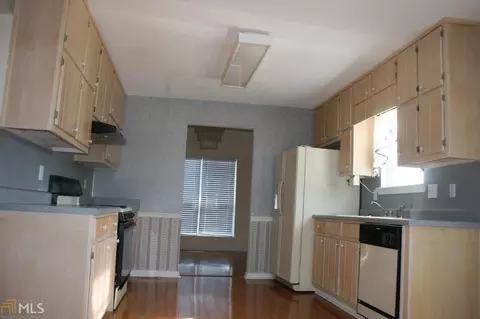 5982 Wilkerson Rd, Rex, GA 30273 photo 4