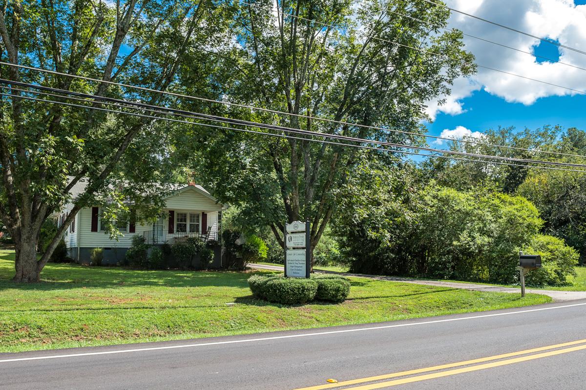 206 Hampton St, Mcdonough, GA 30253 photo 7
