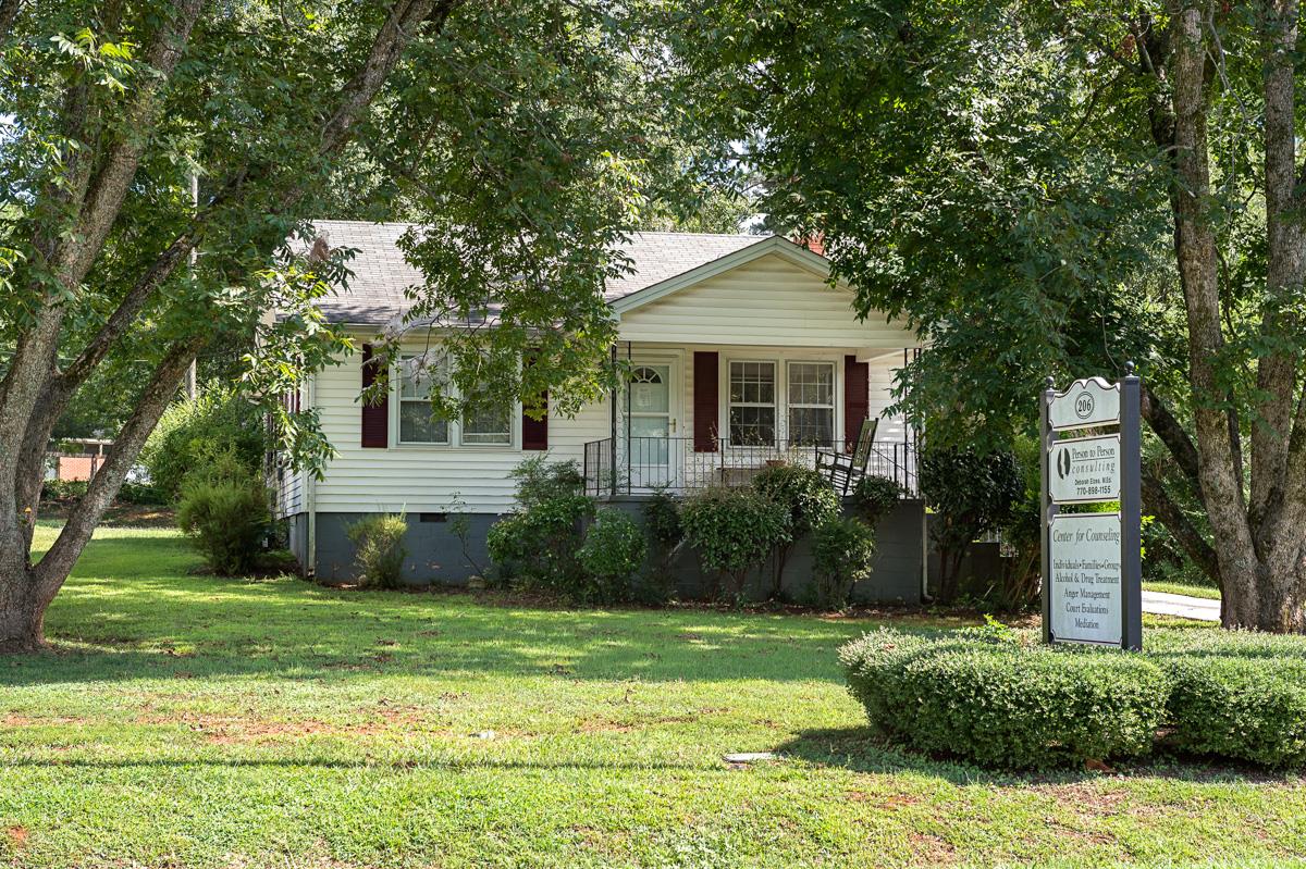 206 Hampton St, Mcdonough, GA 30253 photo 1