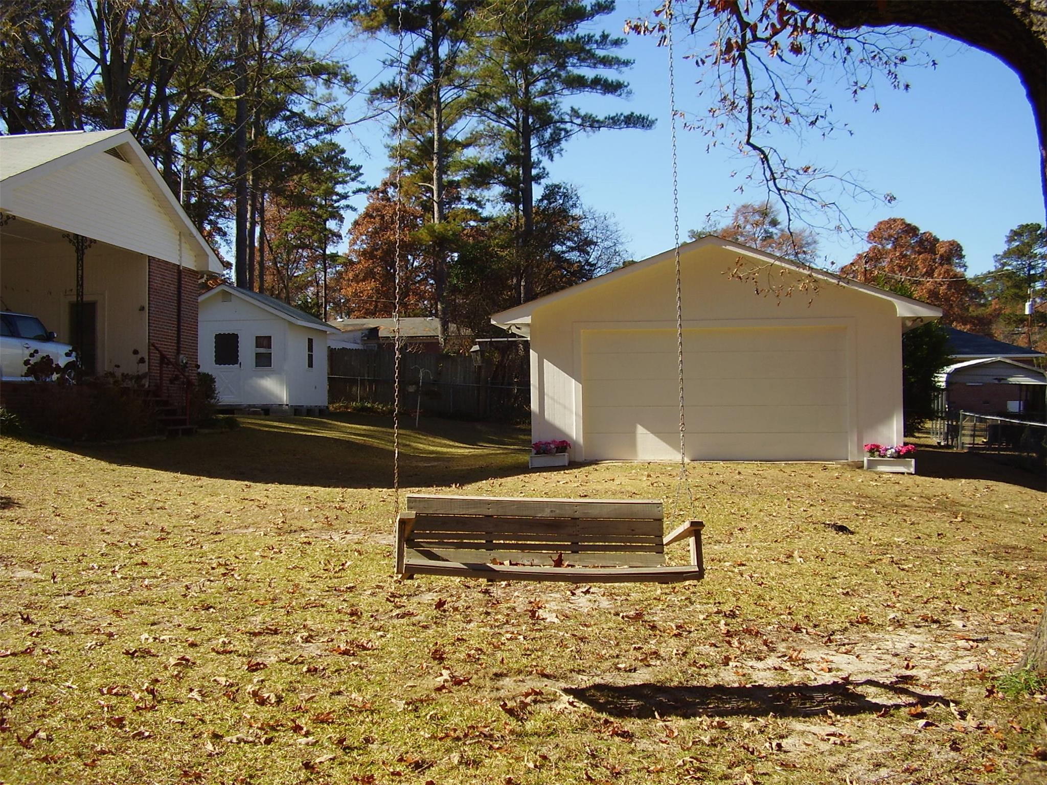 107 Suwanee Ave, Warner Robins, GA 31088 photo 22