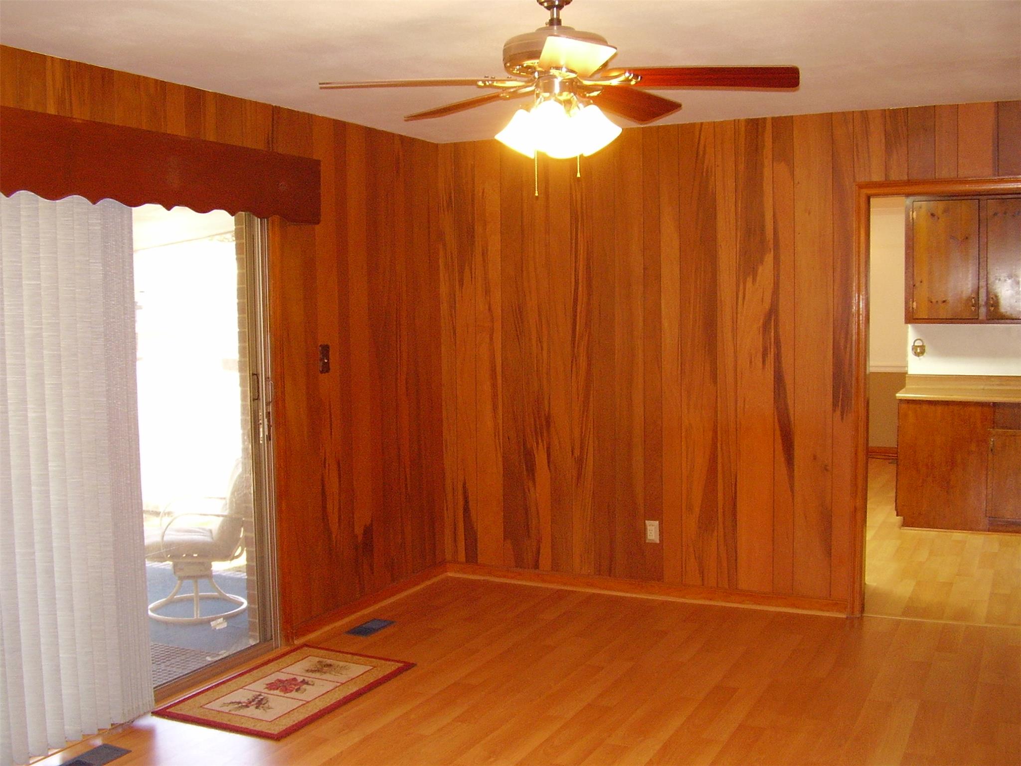 107 Suwanee Ave, Warner Robins, GA 31088 photo 6