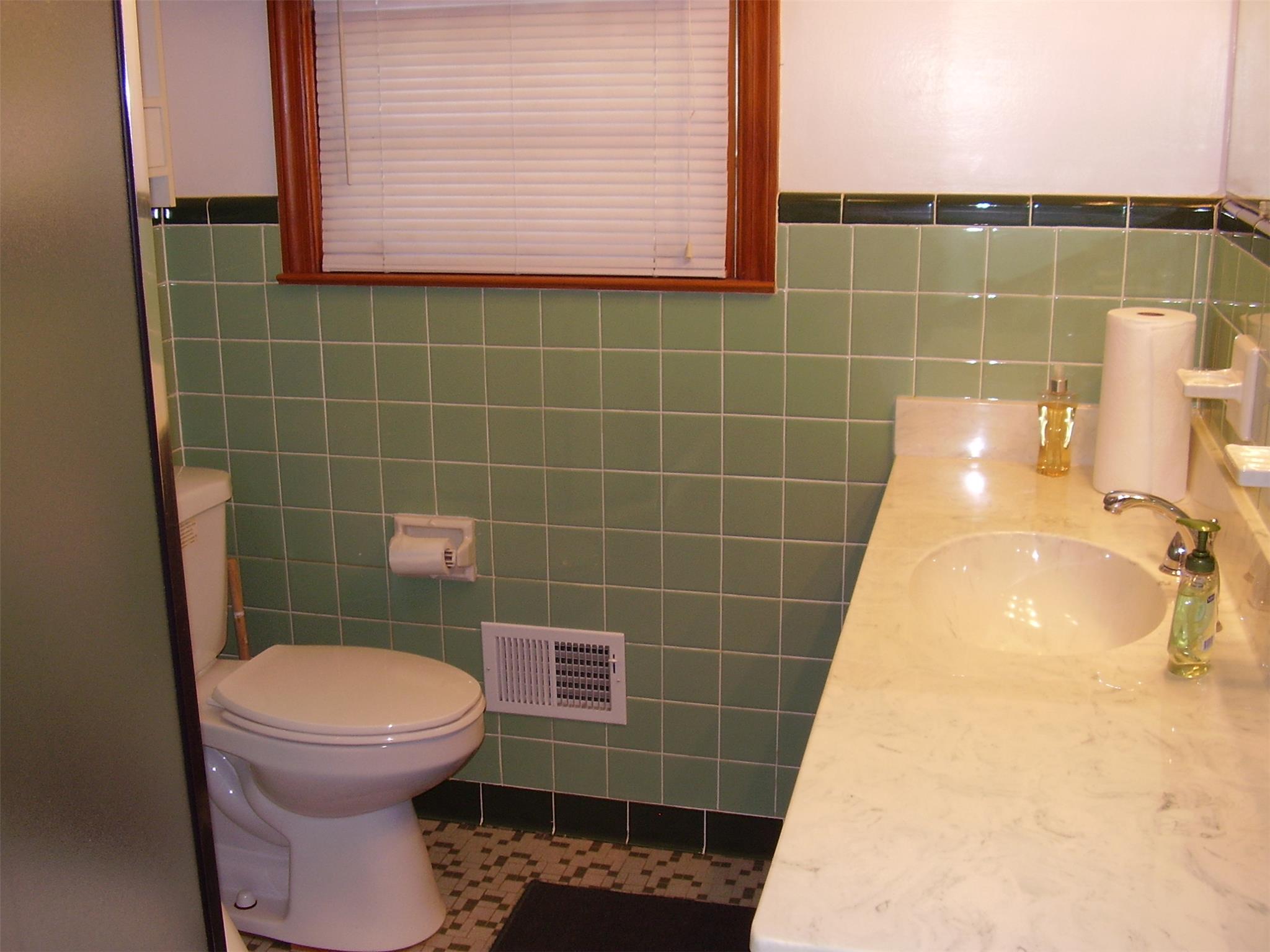107 Suwanee Ave, Warner Robins, GA 31088 photo 14