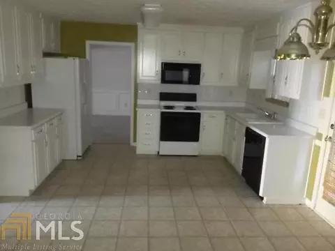 45 Hallmark Ln, Covington, GA 30014 photo 7