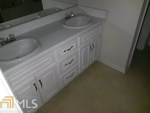 45 Hallmark Ln, Covington, GA 30014 photo 24