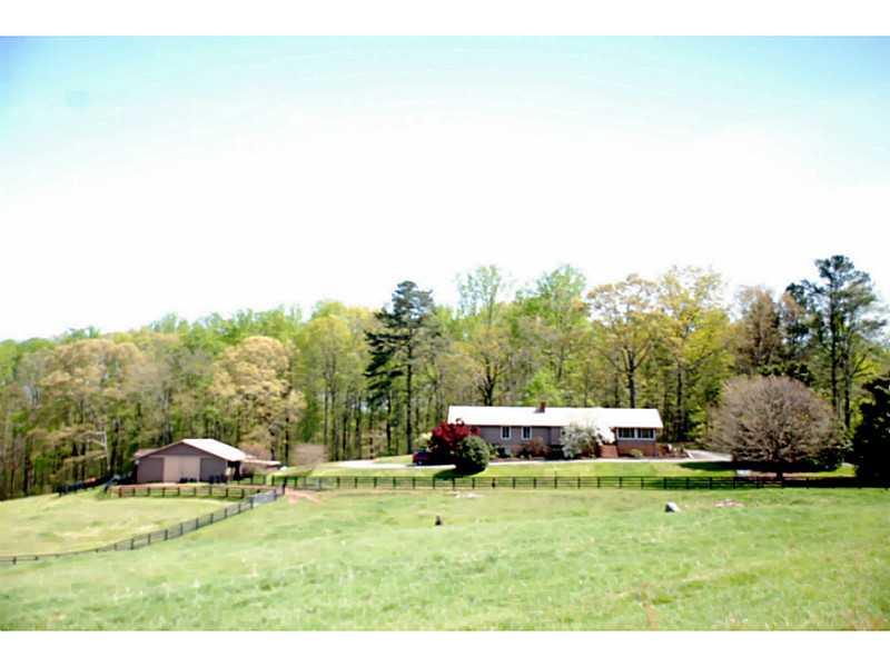 2138 Thomas Rd, Canton, GA 30115 photo 4