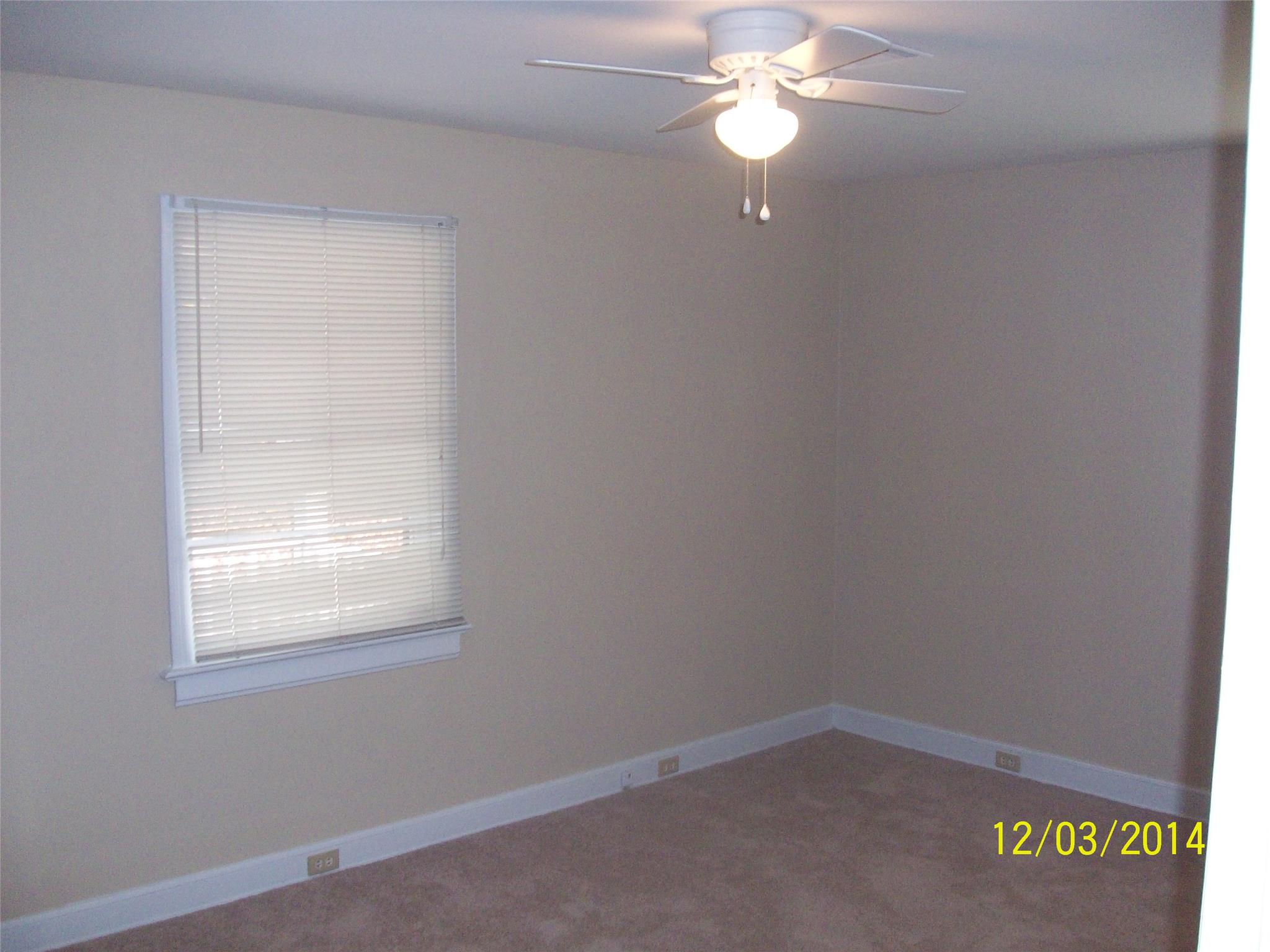 215 Oak Ave, Pinehurst, GA 31070 photo 9