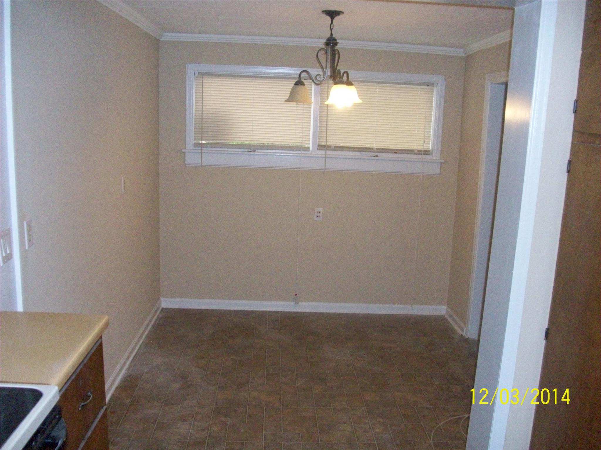 215 Oak Ave, Pinehurst, GA 31070 photo 5