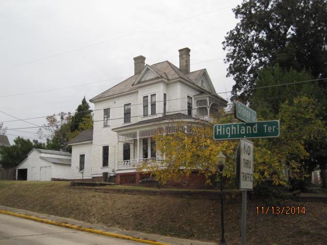 758 Orange Ter, Macon, GA 31201 photo 2