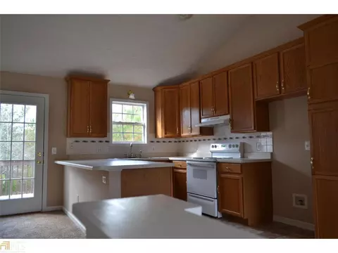 70 Tara Way, Covington, GA 30016 photo 4