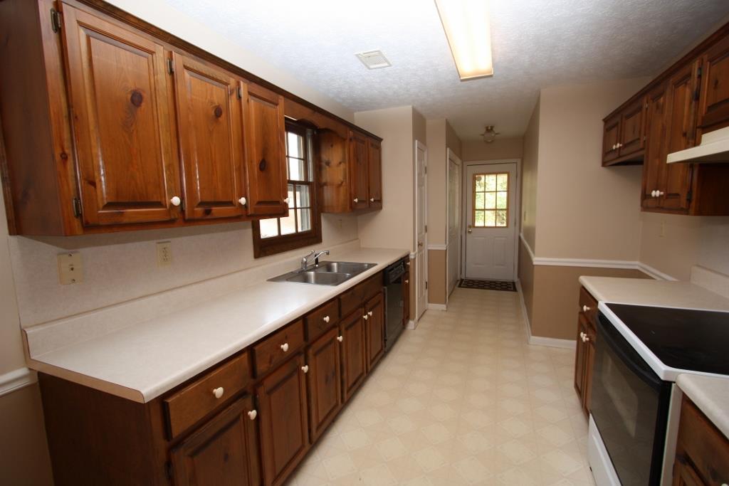 660 Teaver Rd, Lagrange, GA 30240 photo 3
