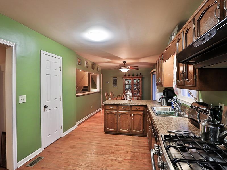  296 Aspen Lake Dr W, Newnan, GA 30263 photo 7