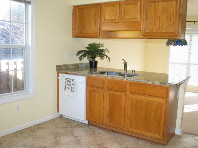 4716 Peterborough Pl, Duluth, GA 30096 photo 2