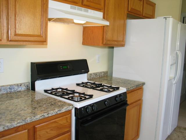 4716 Peterborough Pl, Duluth, GA 30096 photo 3