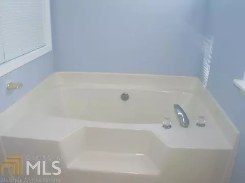 4716 Peterborough Pl, Duluth, GA 30096 photo 9