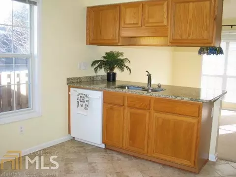 4716 Peterborough Pl, Duluth, GA 30096 photo 2