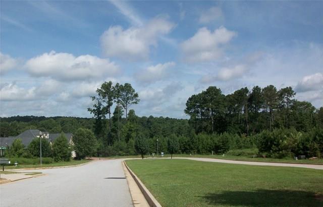 9234 Golfview Cir, Covington, GA 30014 photo 10
