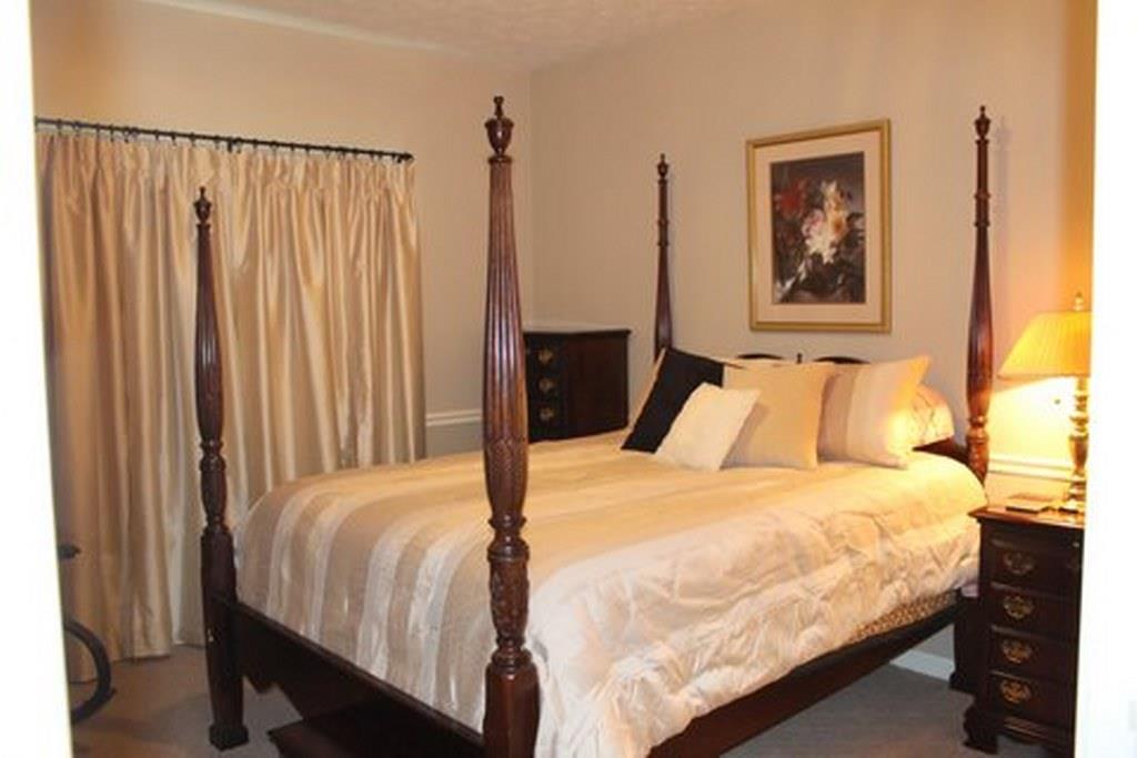 1046 Regency Dr, Acworth, GA 30102 photo 9