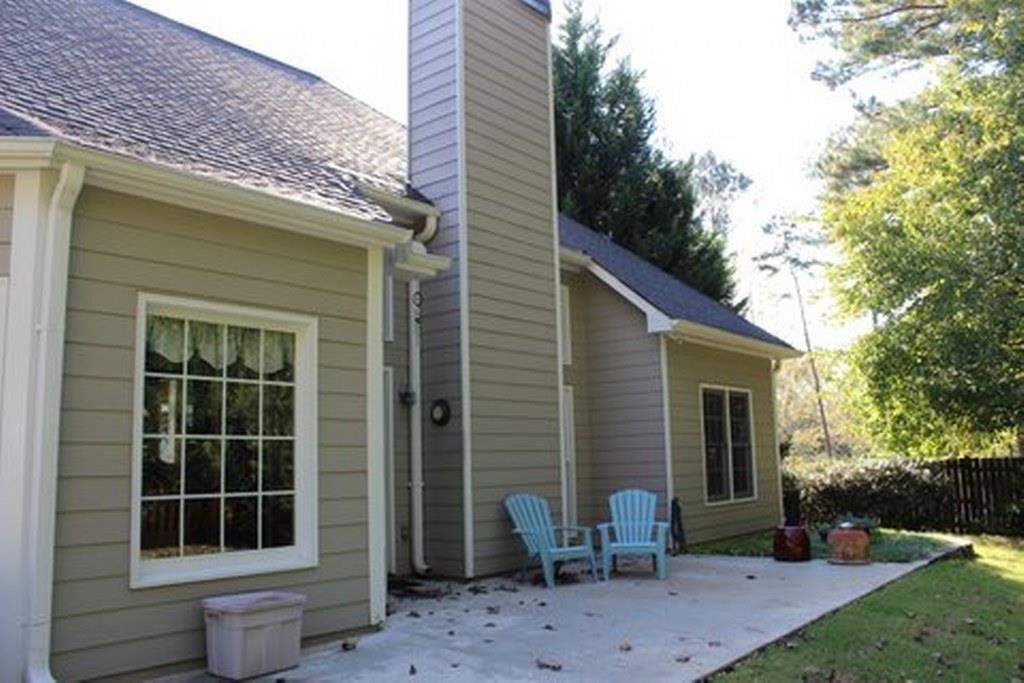 1046 Regency Dr, Acworth, GA 30102 photo 11