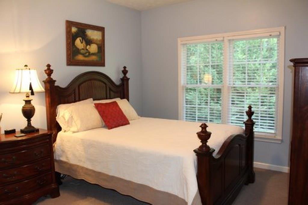 1046 Regency Dr, Acworth, GA 30102 photo 10