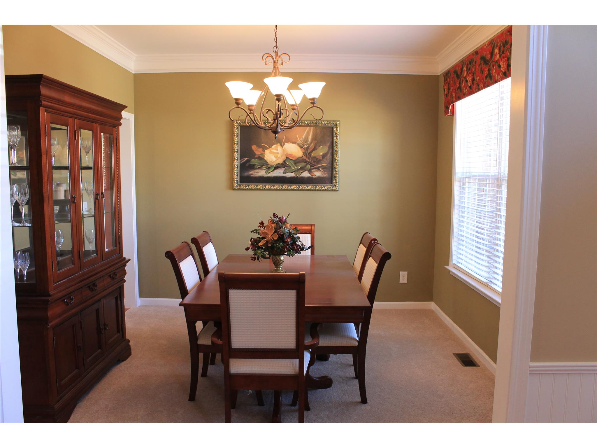 1048 Mitford Ln, Dacula, GA 30019 photo 3