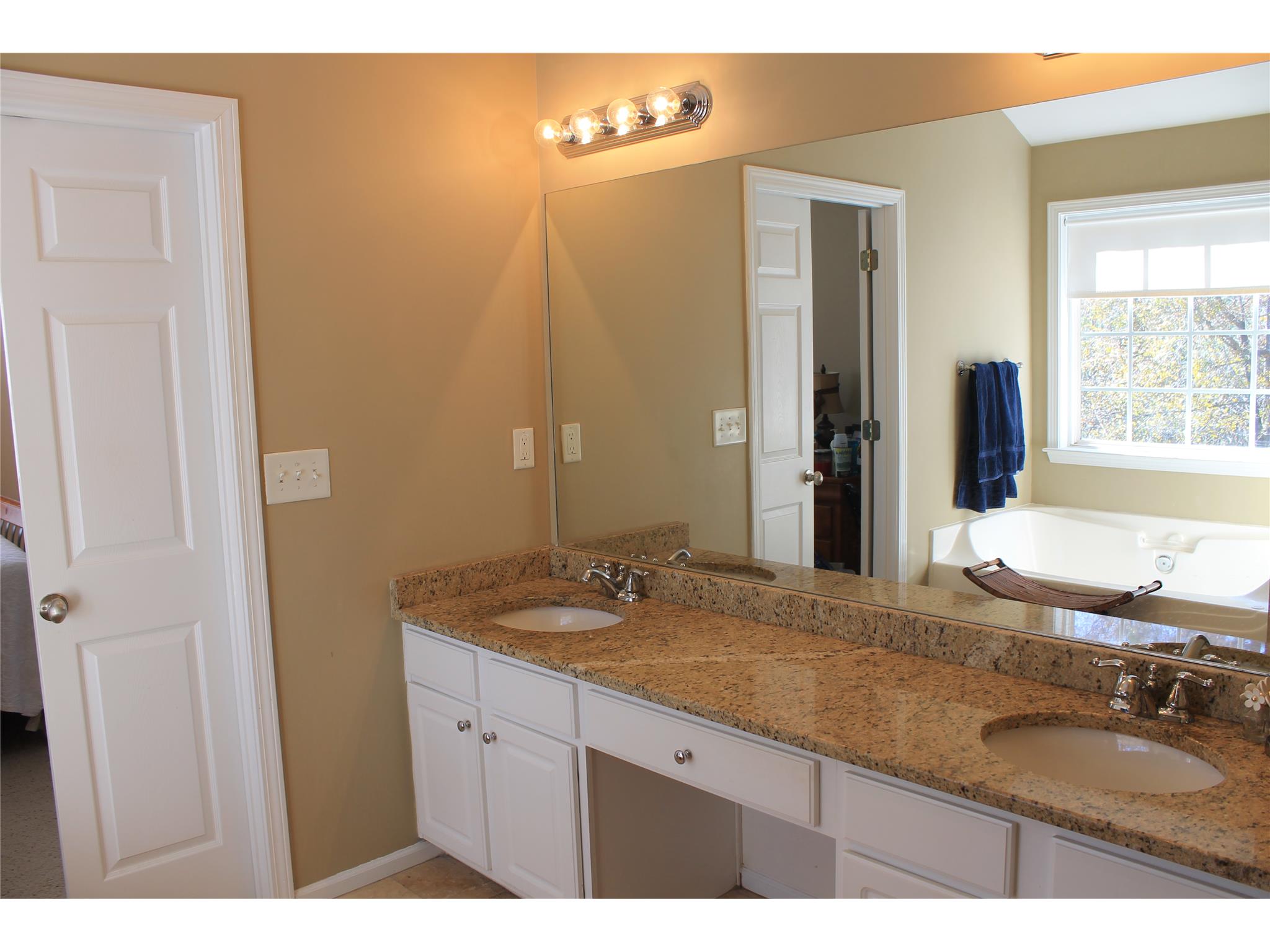 1048 Mitford Ln, Dacula, GA 30019 photo 14