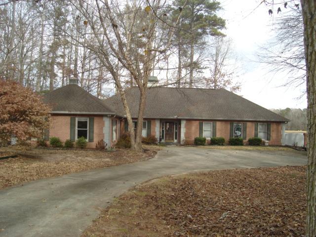 145 Brennan Dr, Tyrone, GA 30290 photo 1