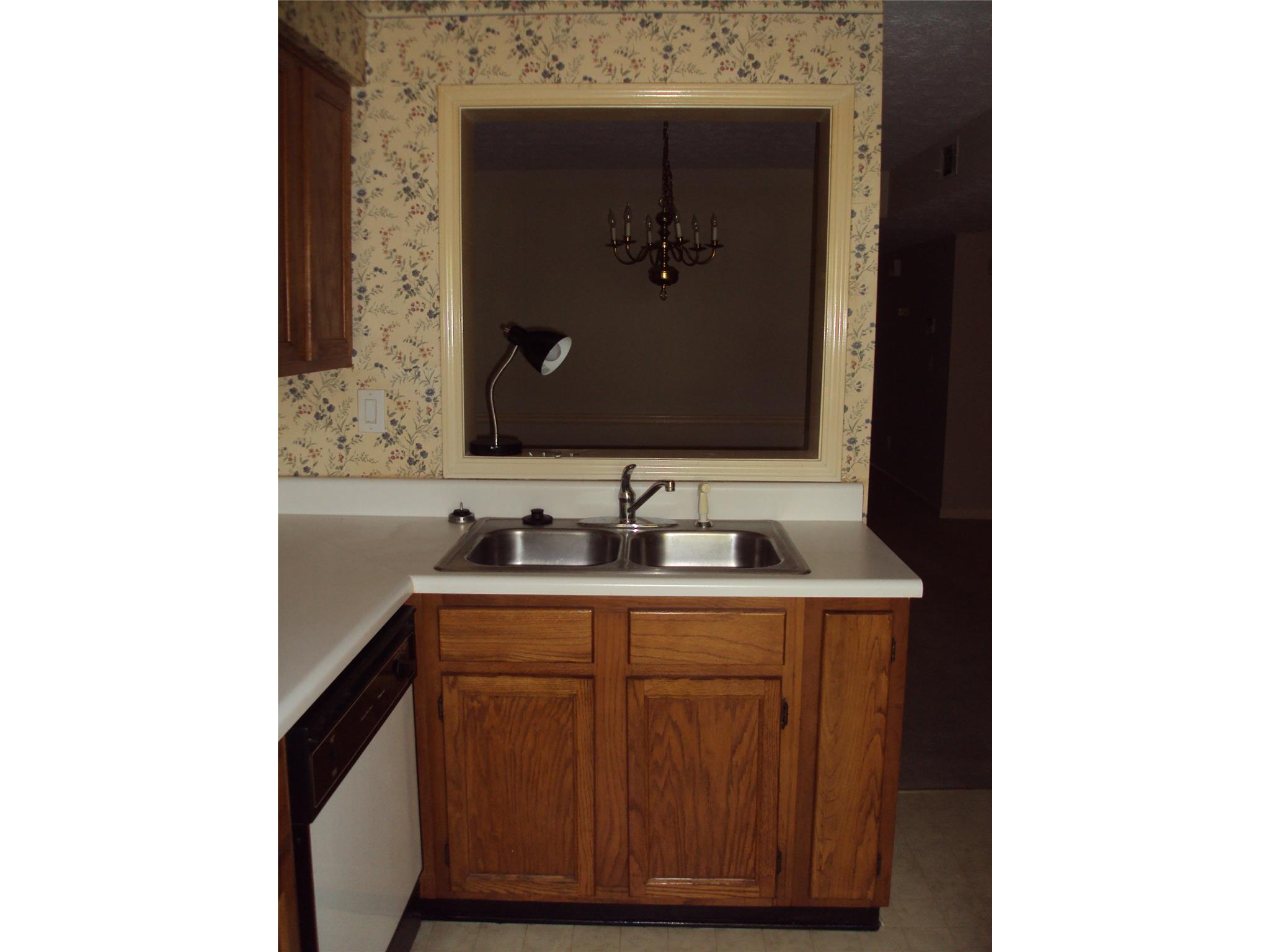 6388 Arbor Ln, Morrow, GA 30260 photo 10