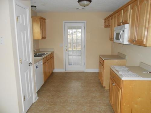 504 Covington Cv, Byron, GA 31008 photo 6
