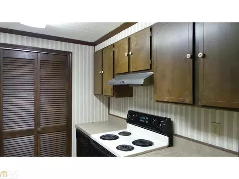 206 W Lakeview Dr, Lagrange, GA 30240 photo 5