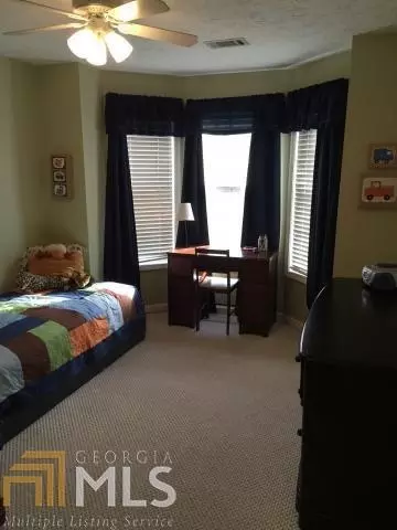 4069 Riverstone Dr, Suwanee, GA 30024 photo 12