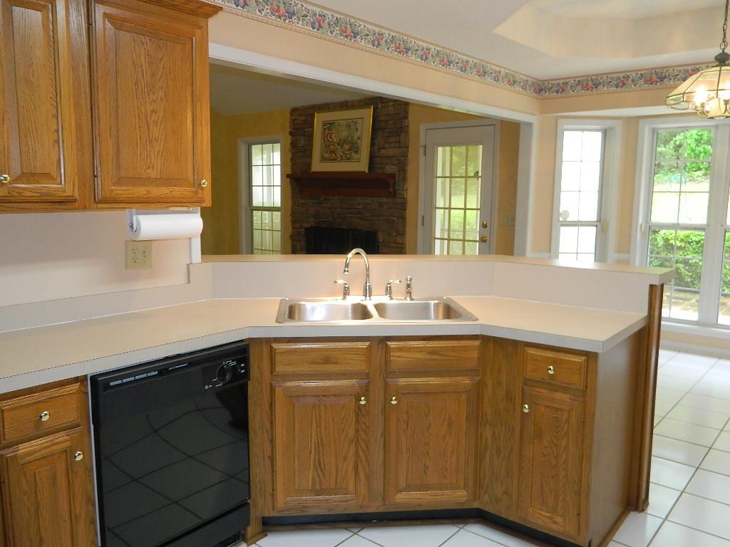 107 Highland Pointe Dr, Lagrange, GA 30240 photo 6