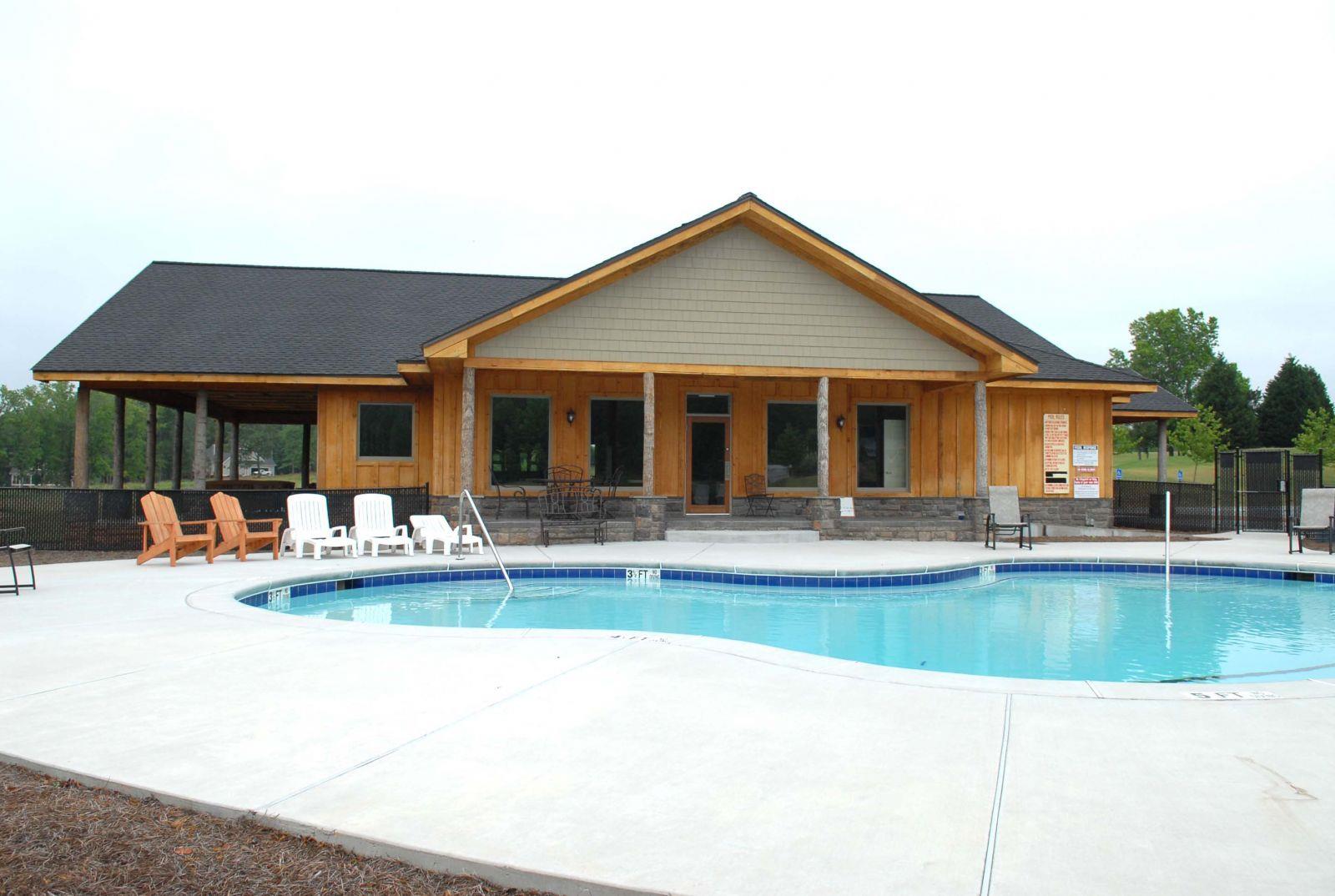 139 Adams Dr, Commerce, GA 30530 photo 6