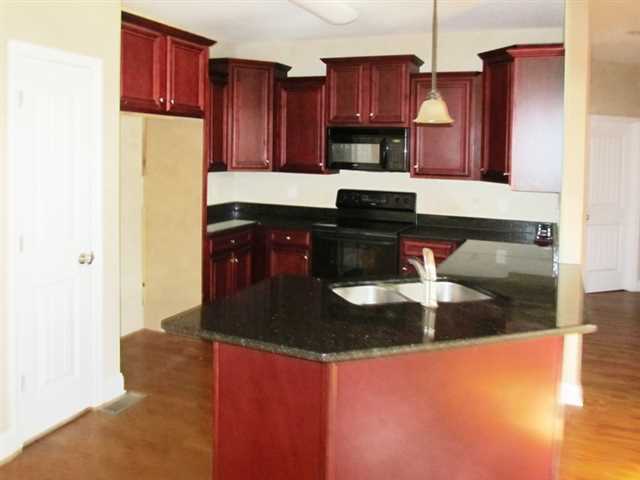 335 Center Point Rd, Temple, GA 30179 photo 3