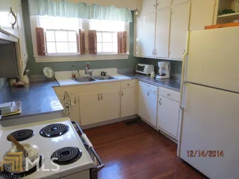 606 S 6th St, Lanett, AL 36863 photo 9