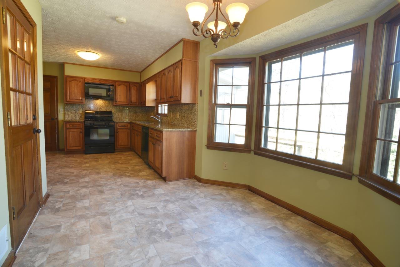 801 Tyrone Rd, Tyrone, GA 30290 photo 11