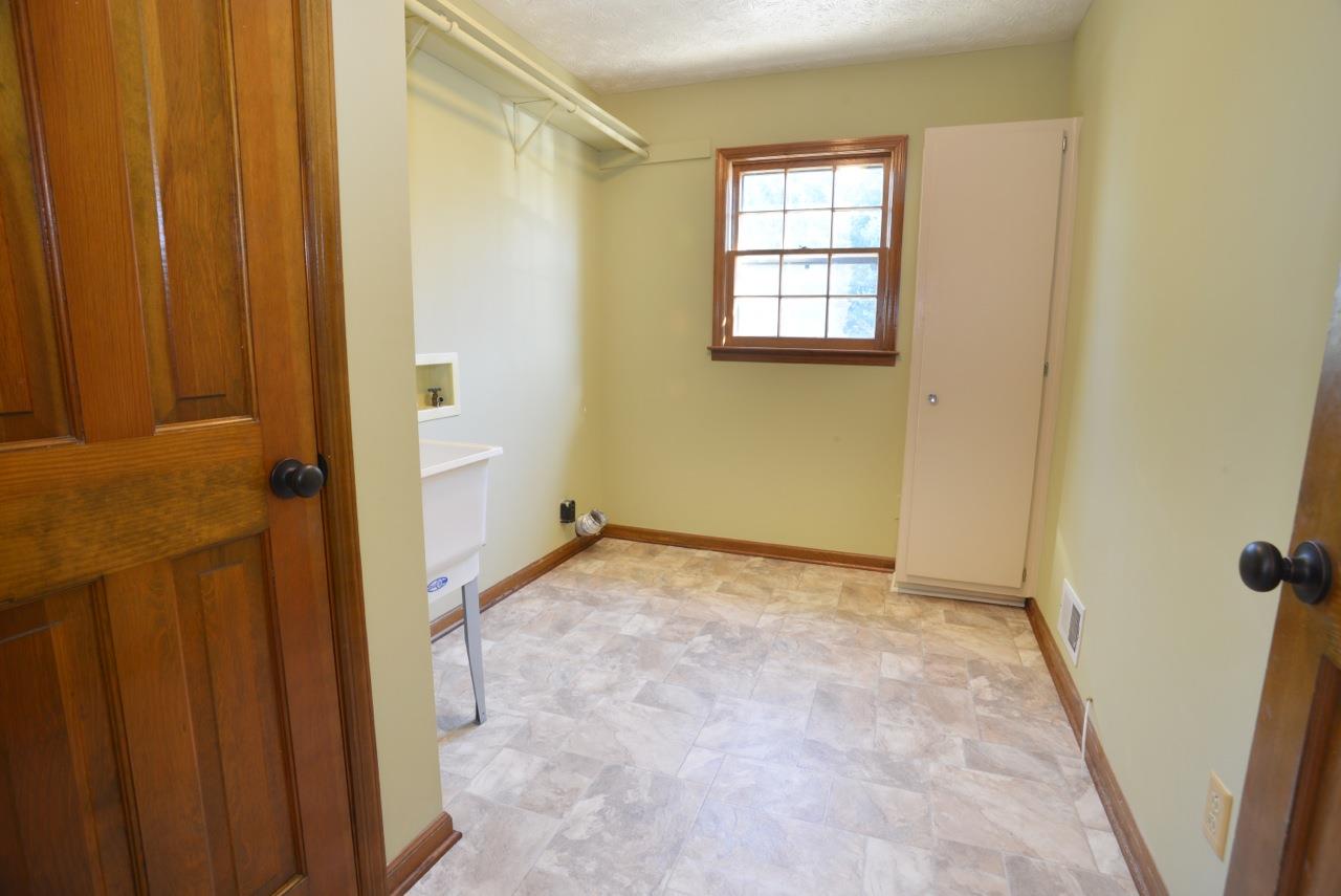 801 Tyrone Rd, Tyrone, GA 30290 photo 12