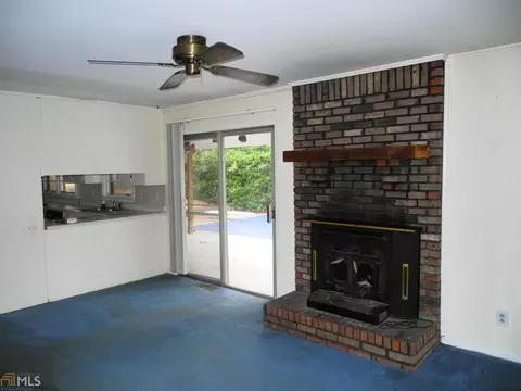 6797 Darrell Ct, Morrow, GA 30260 photo 5