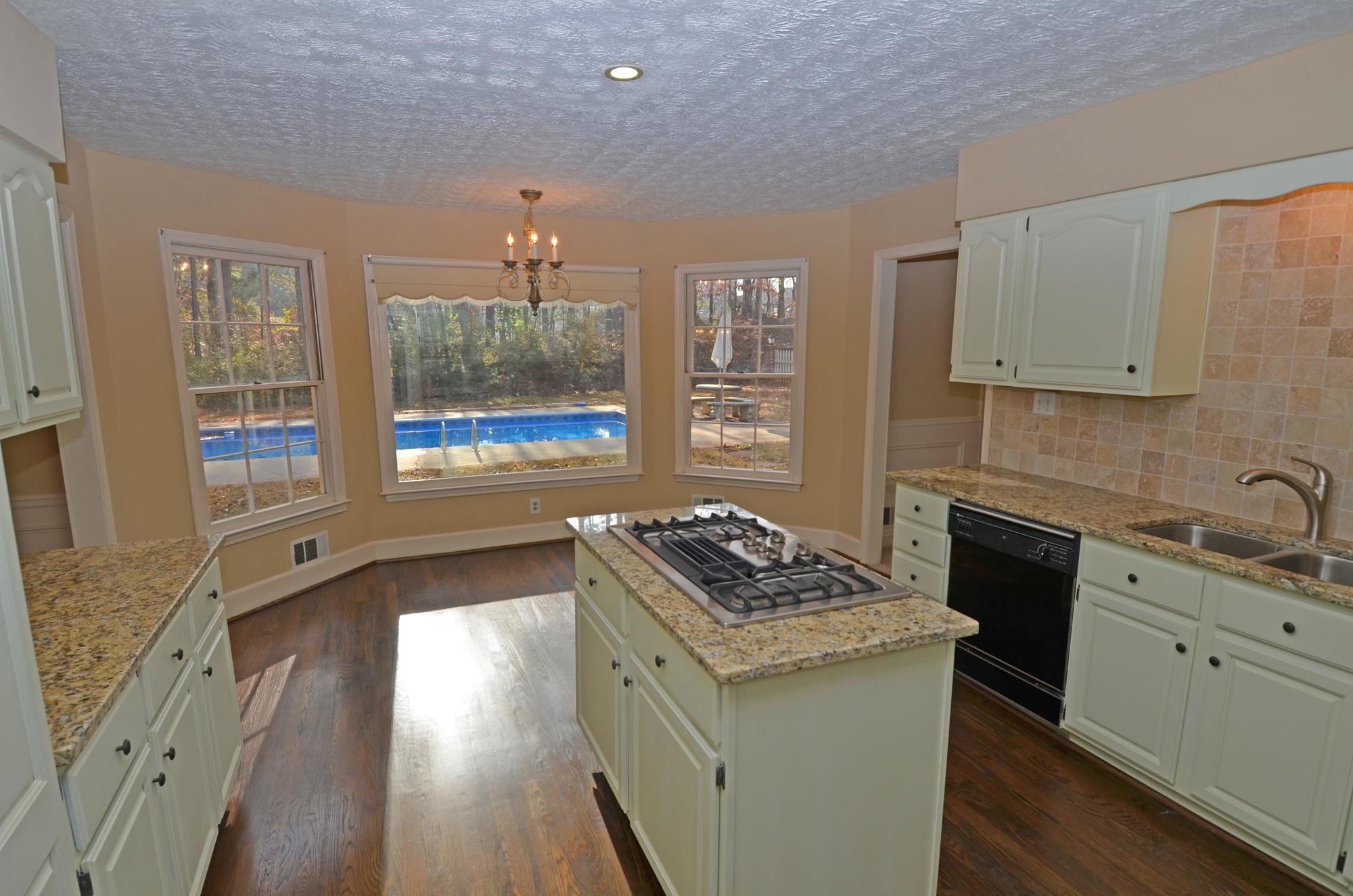 6021 E Gate Ct, Stone Mountain, GA 30087 photo 3