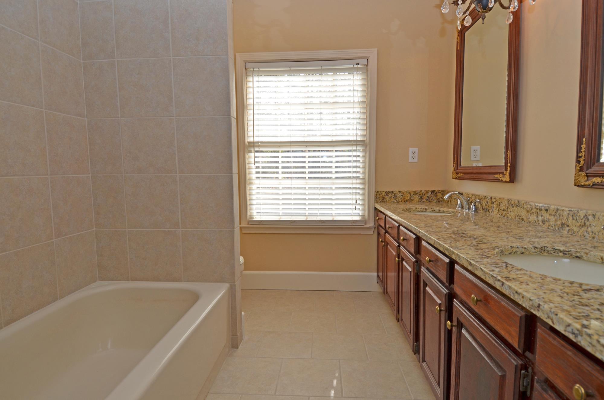 6021 E Gate Ct, Stone Mountain, GA 30087 photo 21