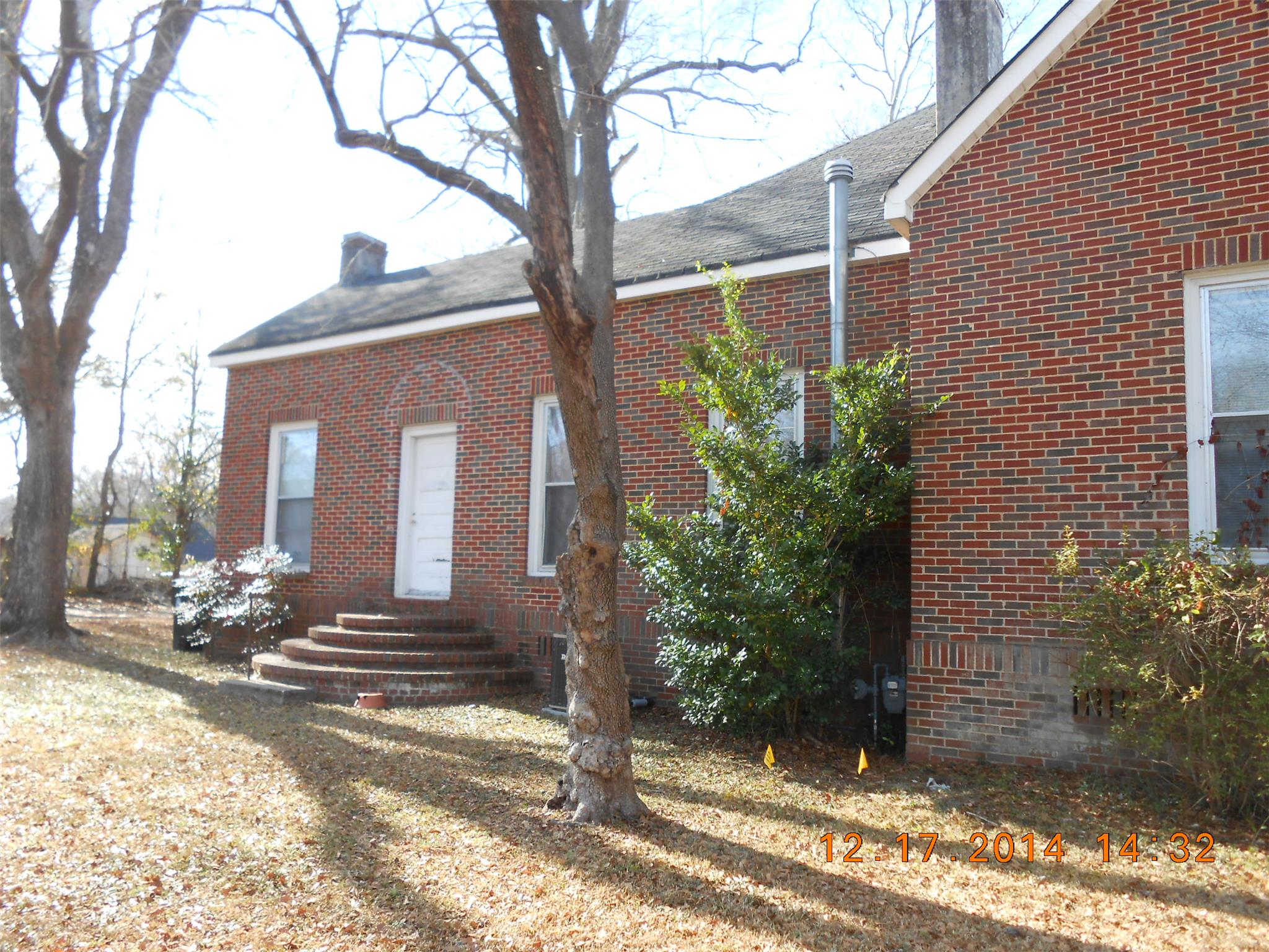 308 E 6th St, West Point, GA 31833 photo 4
