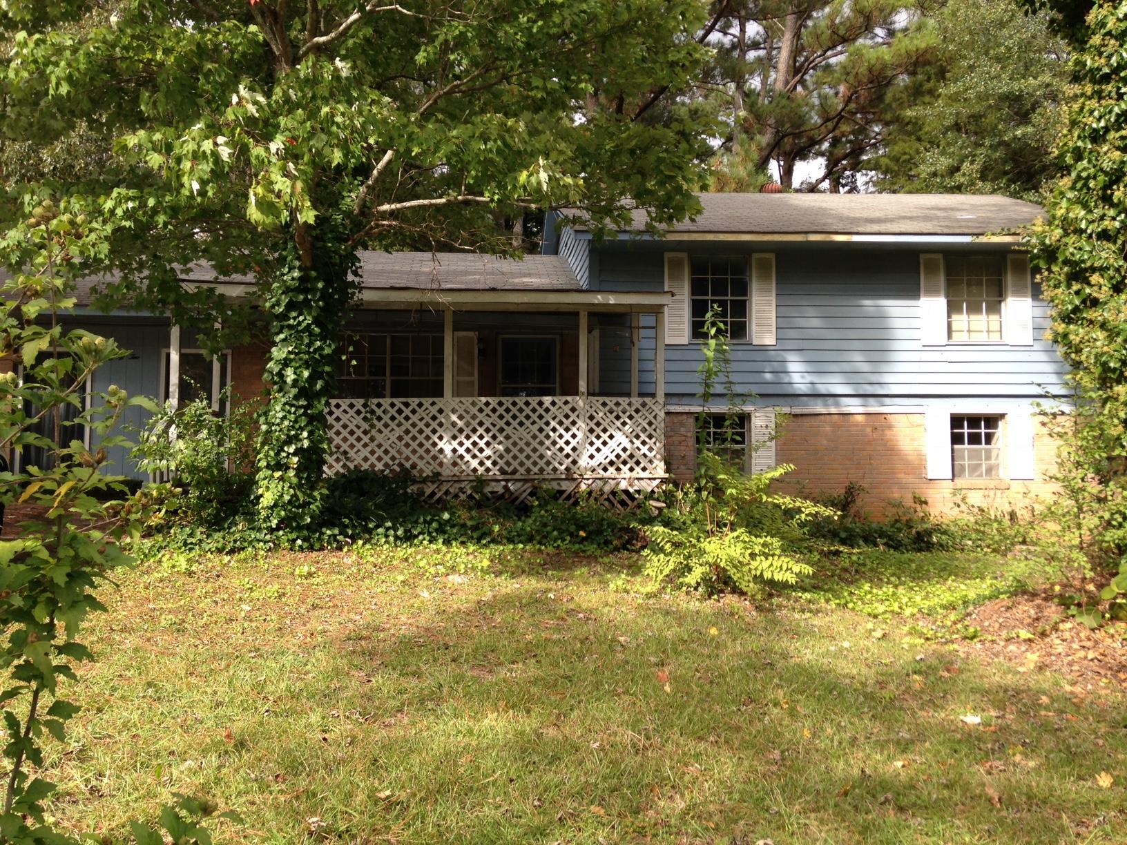 82 Jonathan Rd, Riverdale, GA 30274 photo 1