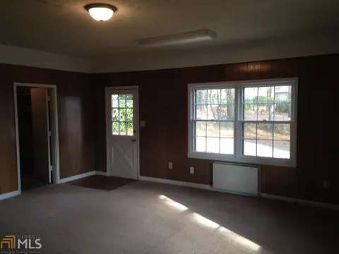 6135 Forest Dr, Covington, GA 30014 photo 5