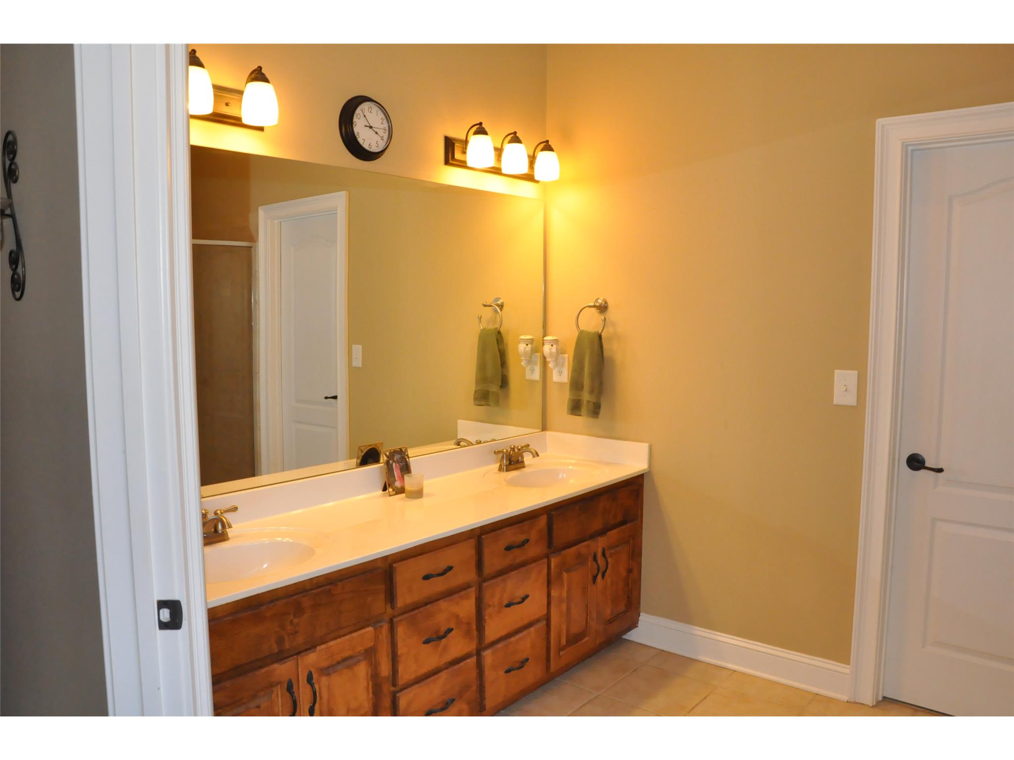 35 Cambridge Dr, Covington, GA 30014 photo 17