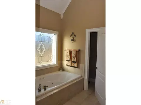 35 Cambridge Dr, Covington, GA 30014 photo 18